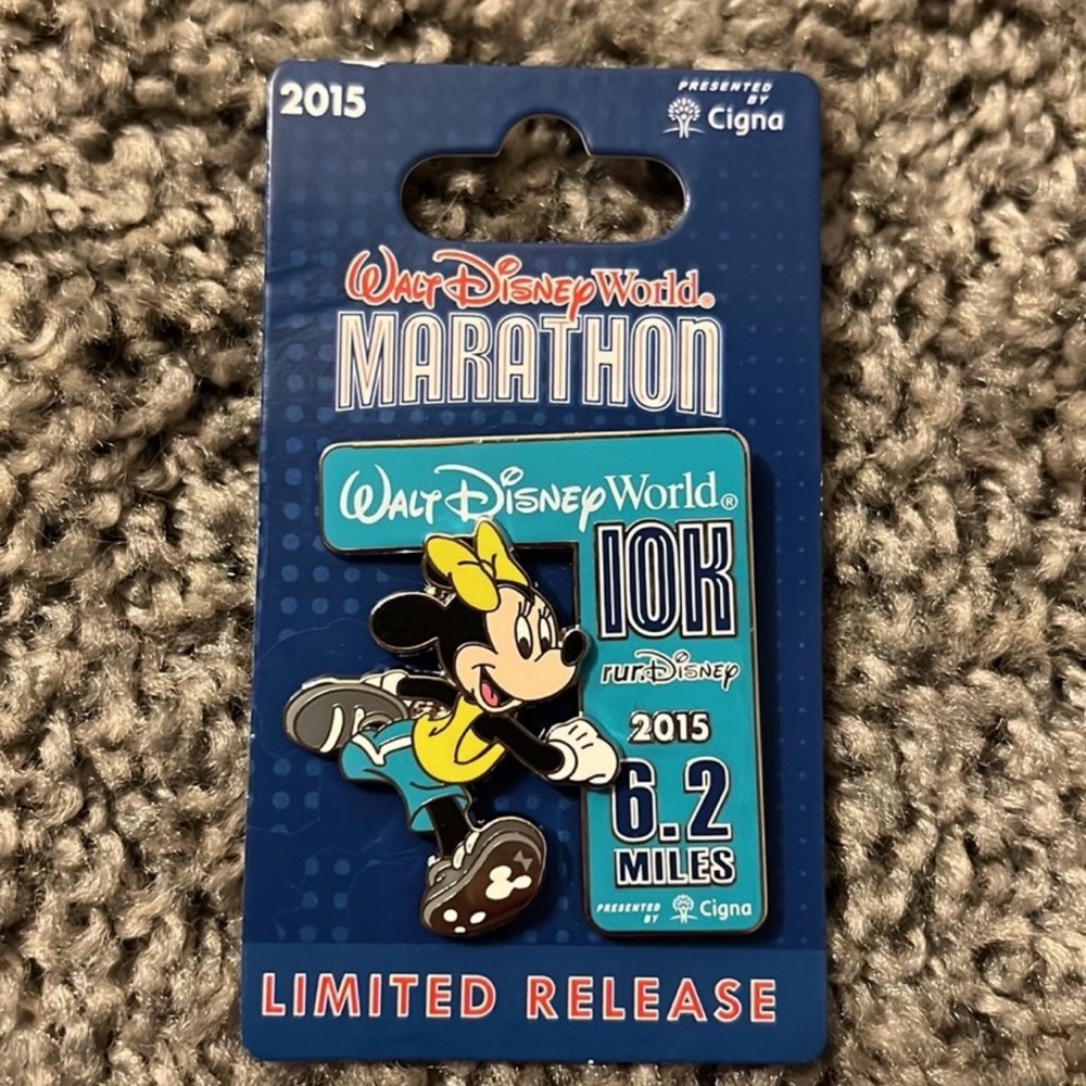 Disney Marathon RunDisney Pin Limited Release